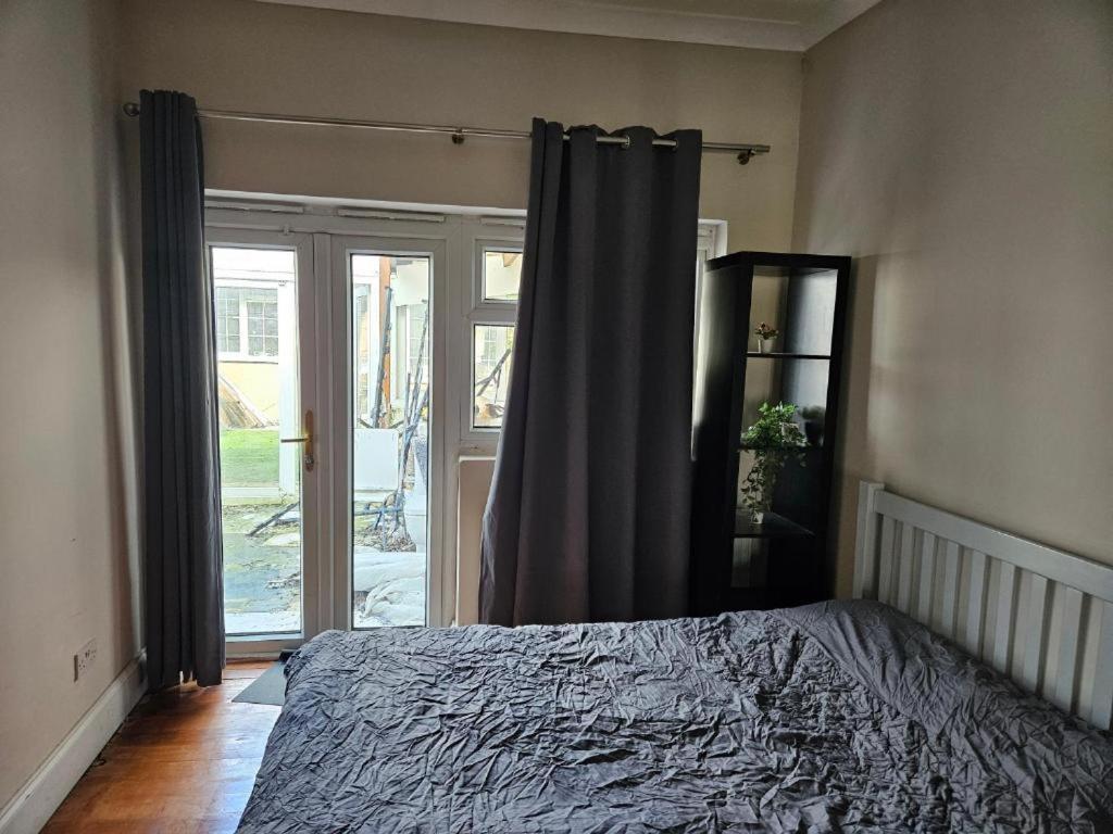 Private Direct Travel Heathrow & Ldn * Londen
